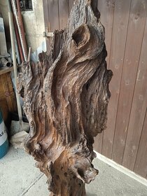 Driftwood socha - 8