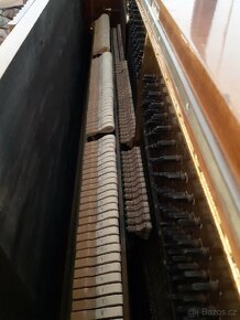 Piano Rösler - 8