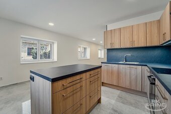 Rodinný dům 4+kk, na pozemku 231 m2, Roudnice nad Labem, okr - 8