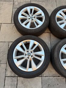 Originální alu kola VW Taigo 5x100 17” 205/55R17 - 8