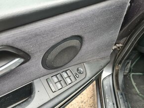 BMW 318 D - 8