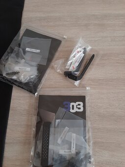 In-Win 303 Black Speciál Edice, 2x Držák Grafické karty - 8