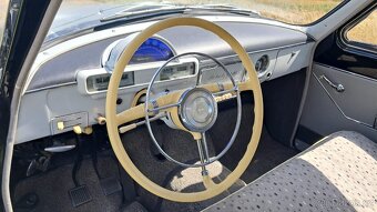 Veterán GAZ M 21 Volha - po renovaci - TOP STAV - 8