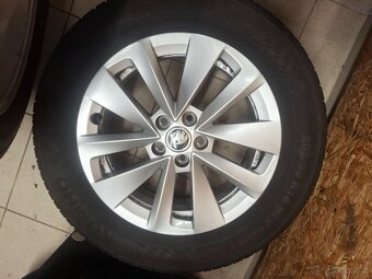 Prodám zánovní letní sadu kol 205/60 R16 KAMIQ, SCALA - 8