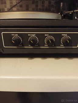Tesla stereo gramofon NZC-431 - 8