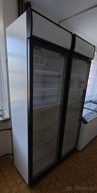 Prosklená lednice chladnice vitrína - 8