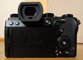 Full Frame bezzrcadlovka Panasonic Lumix DC-S5D ( Lumix S5 ) - 8