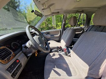 Suzuki Grand Vitara 2.5i V6 4x4 - 8