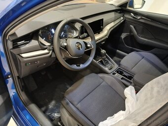 Nová nejetá registr. 03/2025 , Octavia Combi IV, 2.0TDi - 8