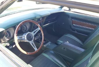 Ford Mustang Mach 1 - 8
