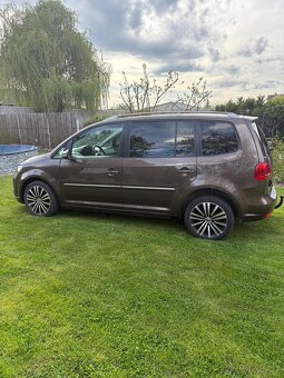 VW Touran Highline 2.0 TDI 7mist,Webasto,bixenony - 8
