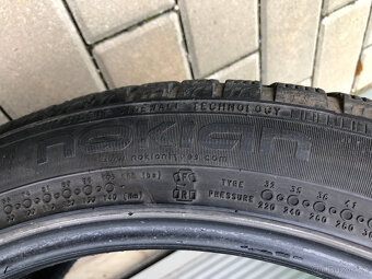 Zimní sada pneu Nokian WRA3 a WRA4 225/45 R18 225/45/18 - 8