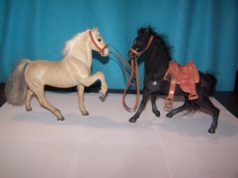 Barbie, Ken, retro s příslušenstvím- 80léta - 8
