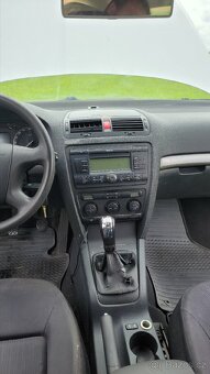 Škoda Octavia II 1.9tdi 75kw r.v 2004 - 8