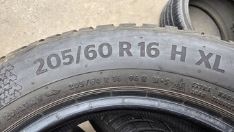 Zimní pneu 205/60/16 Continental - 8