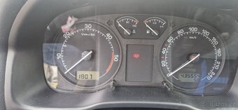 Škoda Octavia 1.9TDI 66kw r.v.2003 - 8