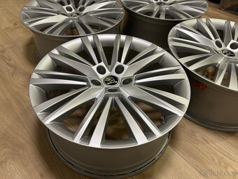 Originální alu kola R19 Škoda Superb III - 8