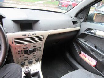 Astra 1,6 i - 8