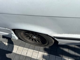 Bmw e36 323i coupe - 8