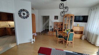Rodinný dům 5+2, K. Fleischmanna, Č. Budějovice - 8