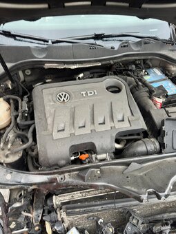 Díly Passat B7 2.0 TDI CFF - 8