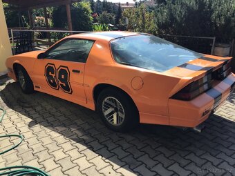 Prodam Chevrolet Camaro 2,8i,V6,Rv.1988 Veteranske SPZ - 8