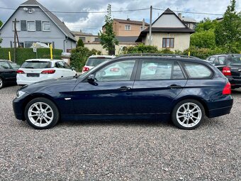 BMW 320i 110 kW Výhřevy,Klima,Alu,Stav - 8