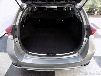 Toyota Auris 1.8 Hybrid/Selection/1.Maj.ČR/ - 8