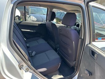 Hyundai Getz 1.1 benzin , 2007, 102tis.km, klimatizace - 8