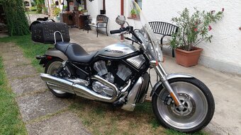 Prodám Harley Davidson V-Rod - 8