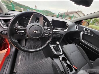 Kia ceed 1.6 CRDI exlusive (ještě v záruce) - 8