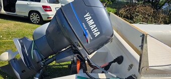 Prodám motorový člun Yamaha YAM 480R s vlekem - rezervace - 8