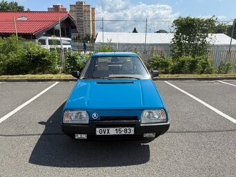 ŠKODA FAVORIT 135LS - 1.majitel - Garážováno - Pěkný - 8