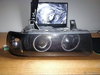 BMW E36 přední světla - 8