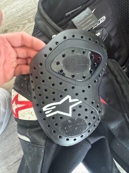 Prodám kombinézu Alpinestars Atem V3, vel. 56 TOP STAV - 8