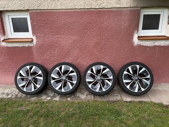 Alu kola 5x112r18 Škoda 225/40R18 - 8