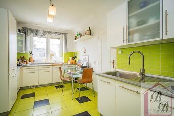Prodej rodinného domu 6+2 se zahradou, Němčice, okres Mladá - 8