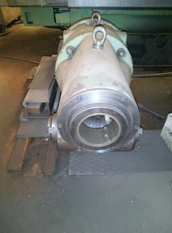 Horizontální vyvrtávačka TOS WH 13 NC - 8