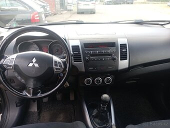 Mitsubishi Outlander/2.0 TDI/Ital/pěkný - 8