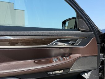 BMW 730D xDrive G11/G12 - 8