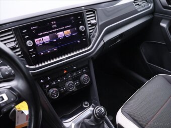 Volkswagen T-Roc 1,5 TSI 110kW Sport Adap.tempo (2018) - 8