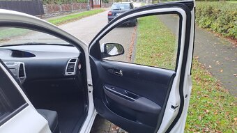 Prodám  Hyundai I20 1,2 57kw - 8