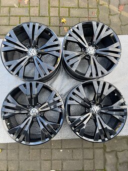 ORIGINÁL Alu Volkswagen KALAMATA R18, 5x112 - TOP STAV - 8