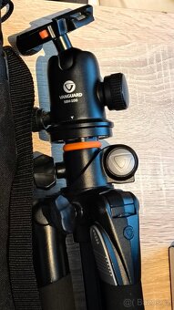 Prodám Nikon D7200 s batohem, příslušenstvím a objektivy - 8