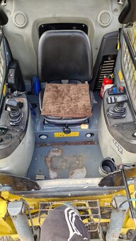 Wacker Neuson SW28 smykem řízený nakladač - 8