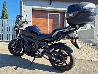 Prodám Yamaha fz6 r.v.2009, velmi dobrý stav - 8