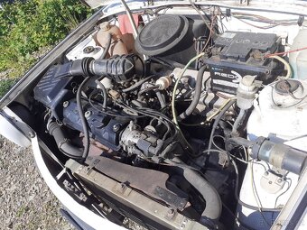 Trabant 1.1 + obytný přívěs N126 - 8