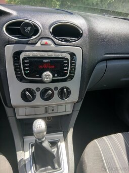 Ford focus - 8