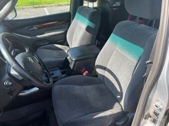 Toyota Land Cruiser 120 3.0 D4-D 127 kW - 8