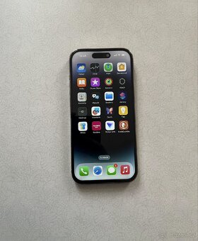 Apple iPhone 14 Pro - 8